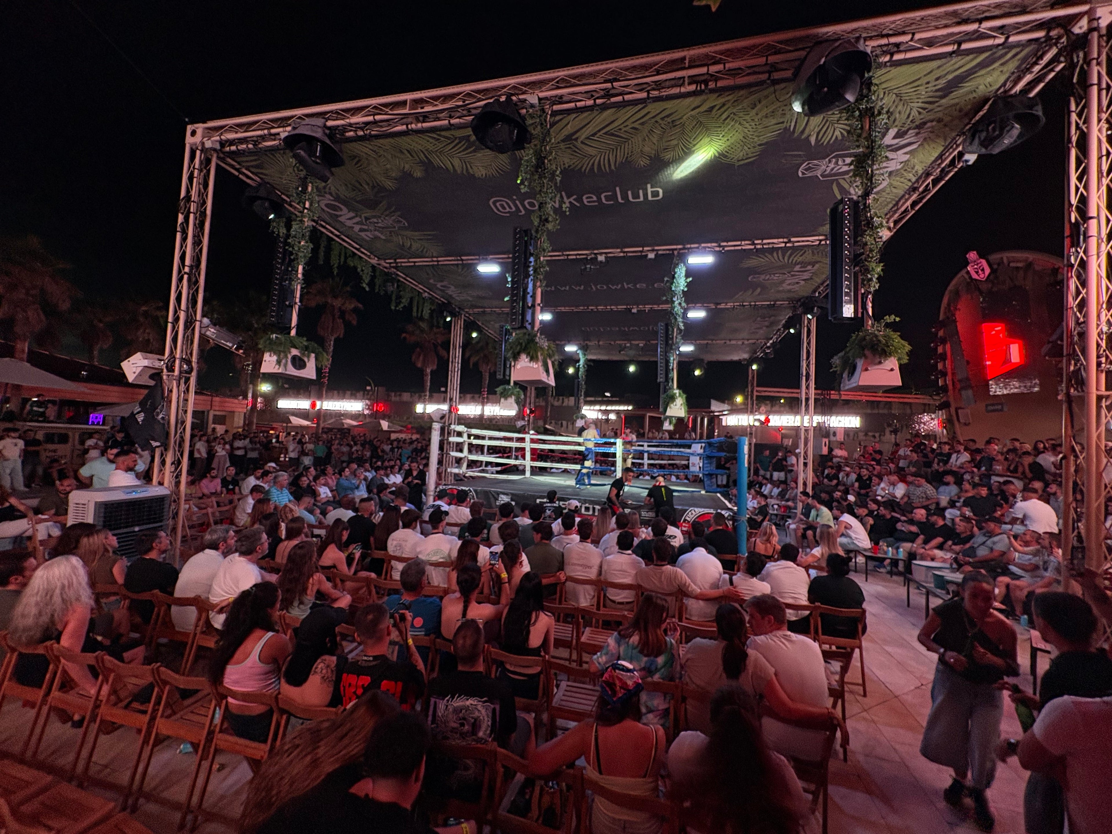 Veladas de boxeo en Madrid: la guía definitiva para vivir una noche de auténtica adrenalina